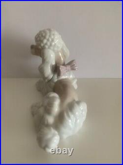 Lladro Porcelain #6337 French Poodle Dog Pink Bow Retired Figurine