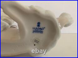 Lladro Porcelain #6337 French Poodle Dog Pink Bow Retired Figurine