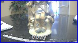 Lladro Porcelain Clown Figurine # 5901 Surprise- Clown & Dogs Rarer