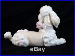 Lladro Porcelain Dog Figurine POODLE #6337