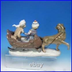 Lladro Porcelain Figurine 5037 Large Sleigh Ride with Dog Pulling Children Sled