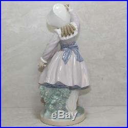 Lladro Porcelain Figurine, 5078 Teasing the Dog, Girl playing with dog