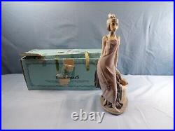 Lladro Porcelain Figurine #5174 Couplet Lady Lady With Dog with Box 13 1/4