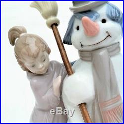 Lladro Porcelain Figurine #5713'The Snow Man' with Children & Dog with Box