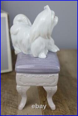 Lladro Porcelain Figurine 6688 Looking Pretty Maltese Dogs on Ottoman Glossy