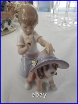 Lladro Porcelain Figurine 6862 An Elegant Touch Girl in Hat with Dog and Flowers
