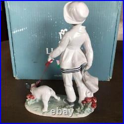 Lladro Porcelain Figurine Girl with French Bulldog 8522 Come On Dog with Box