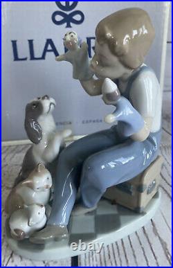 Lladro Porcelain Figurine Puppet Show Puppeteer Boy With Animals Dog Cat 5736
