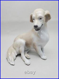 Lladro Porcelain Golden Retriever Retired