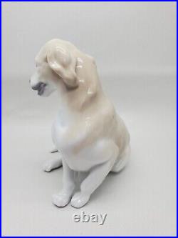 Lladro Porcelain Golden Retriever Retired