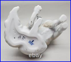 Lladro Porcelain Golden Retriever Retired