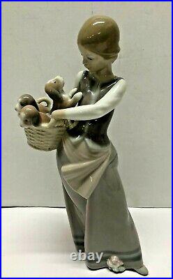 Lladro Porcelain Little Dogs On Hip Girl With Puppies In Basket #1311 Figurine