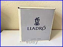 Lladro Porcelain Pick of the Litter Puppies 7621 Figurine New Original Box