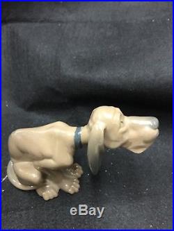 Lladro Porcelain TIMID DOG BLOODHOUND FIGURINE