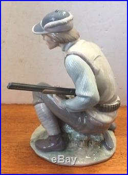 Lladro Porcelain figurine The Sportsman #6096 withDog & Gun Retired