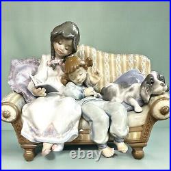 Lladro Porcelein Girl reading to Child With Dog On The Couch No. 5735, No Box