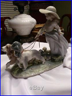 Lladro Privilege Puppy Parade #6784 Girl Walking Dogs Fast Shipping