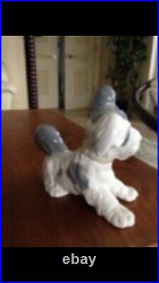 Lladro Puppy Dog figurine approximately 7
