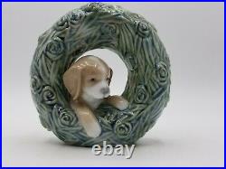 Lladro Puppy Natural Frames with Box 8071 Dog Wreath Figurine