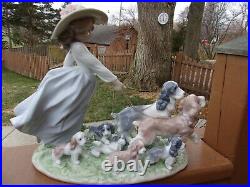 Lladro Puppy Parade No. 6784 Girl Walking Dogs with Puppies Figurine Exc Cond