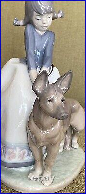 Lladro Retired 01012303 Not So Fast Girl Walking German Shepherd Dog GLOSS