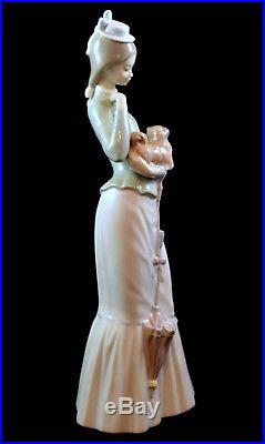 Lladro Retired Large Figurine #4893 A Walk With Dog Lady With A Parasol Mint
