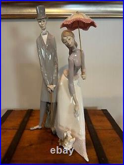 Lladro Retired Porcelain Couple with Parasol and Dog Gloss Finish #4563