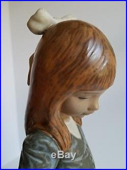 Lladro Rosita #2085 Girl with Puppy Dog Figurine Hair Bow and Red Rose Gorgeous