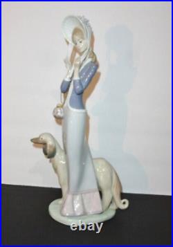Lladro STEPPING OUT #1537 Lady with Afghan Dog with Box