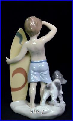 Lladro SURF'S UP #8110 Figurine Boy w Surf Board & Dog MINT Cond. In Box (HNT)
