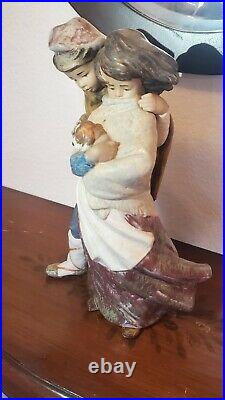 Lladro/Sculpture/Facing The Wind/Boy And Girl With Dog/Figurine/Gifts/Statue