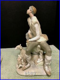 Lladro Shepherd Resting Figurine #4571 (with Dog, Sheep, Lamb) Mint