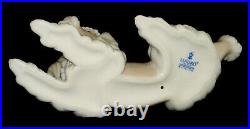 Lladro Sitting Poodle Dog Glazed Porcelain Figurine # 6337 Mint