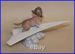 Lladro Spain Porcelain Figurine Let's Fly Away 6665 Box Puppy Dog Paper Airplane
