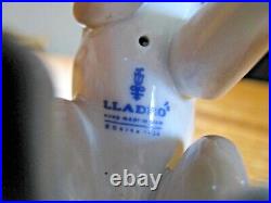 Lladro Spain WOE IS ME #5351 Retired Dog Figurine 1986