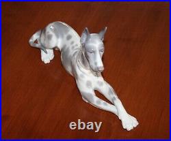 Lladro Spotted Great Dane (Large) Dog Figurine Great Condition Hard to Find