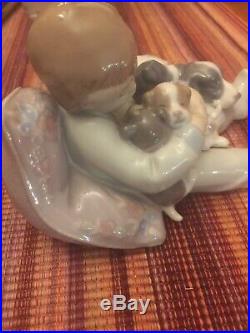 Lladro Sweet Dreams Boy with Puppies and Mother Dog #1535 MINT CONDITION