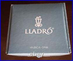 Lladro Take Me Home! Dog Figurine #6574