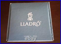 Lladro Take Me Home! Dog Figurine #6574