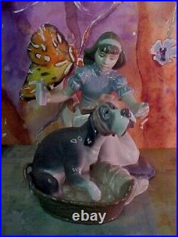 Lladro Take your Medicine Girl Nursing Her Dog Porcelain Figurine Bust Rare