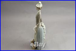 Lladro Tall Figurine LLADRO LADY WITH PEKINESE DOG & UMBRELLA #4761 Retired Mint