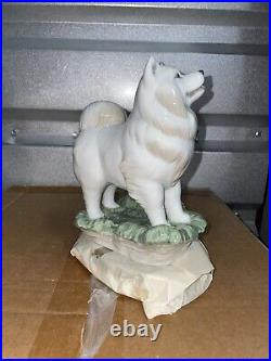 Lladro The Dog Chinese Zodiac #8143 Figure Retired MINT WithBox And Base