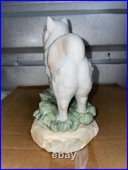 Lladro The Dog Chinese Zodiac #8143 Figure Retired MINT WithBox And Base