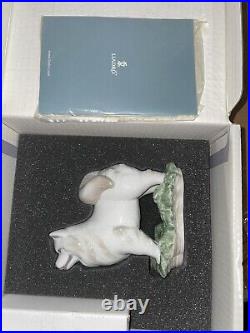 Lladro The Dog Chinese Zodiac #8143 Figure Retired MINT WithBox And Base