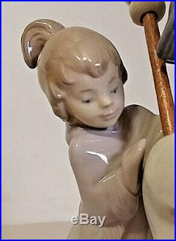 Lladro The Snowman 5713 With Boy And Girl And Dog Retired Excellent Condition