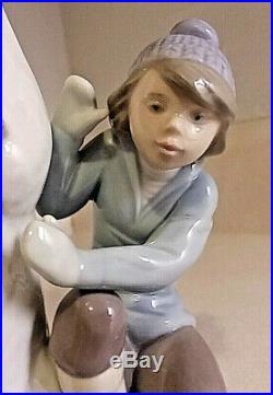 Lladro The Snowman 5713 With Boy And Girl And Dog Retired Excellent Condition