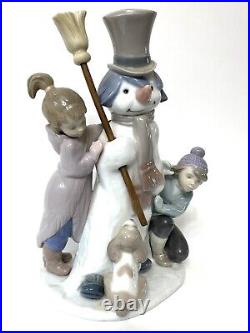 Lladro The Snowman Figurine Boy Girl Dog Building Snowman #5713 With No Box