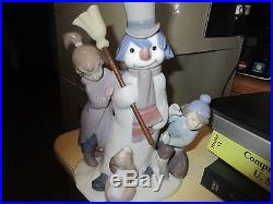 Lladro The Snowman Figurine with children and dog #5713 -perfect condition