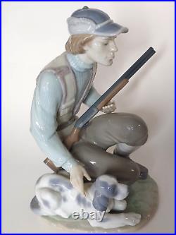 Lladro The Sportsman #6096 Hunter with Dog and Gun NEW IN BOX Retired Spain