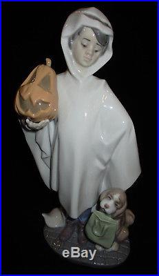Lladro Trick or Treat, Boy with Pumpkin & Dog, #6227